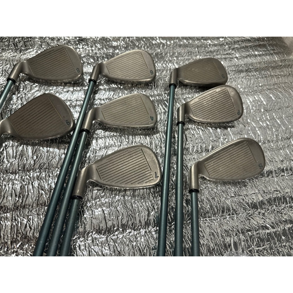Callaway Great Big Bertha Irons Set 8 Clubs 3-9 PS Graphite Shafts Right Handed